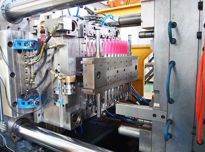 cetakan injeksi 2K cetakan injeksi 2K