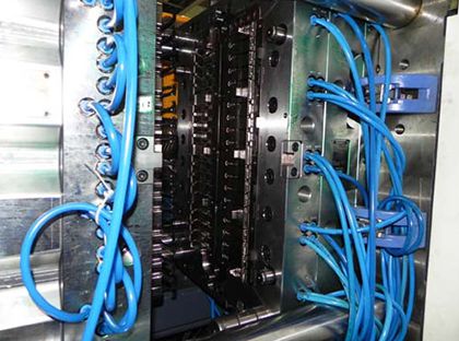 cetakan injeksi 2K cetakan injeksi 2K