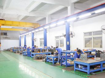 Bengkel pembuatan cetakan