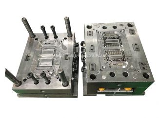 Plastic injection molds